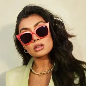 Quay Australia | Accessories | Quay X Saweetie Harper  display picture 1
